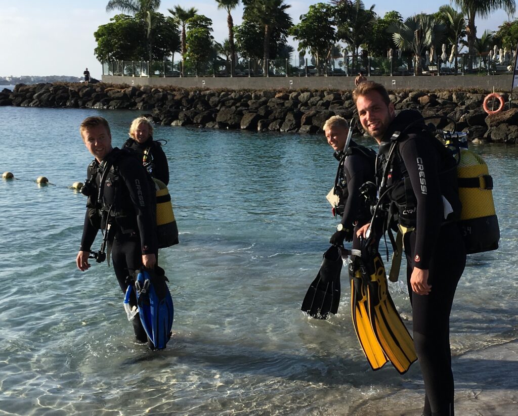 Shore Dive from Anfi Beach